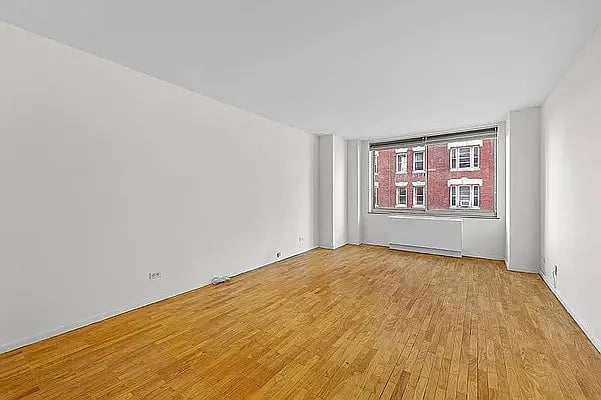 250 West 90th St #6G