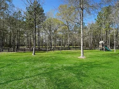 11264 Blue Grass Way