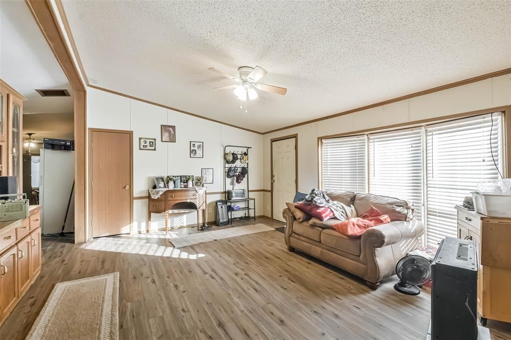 12168 Hairston Dr