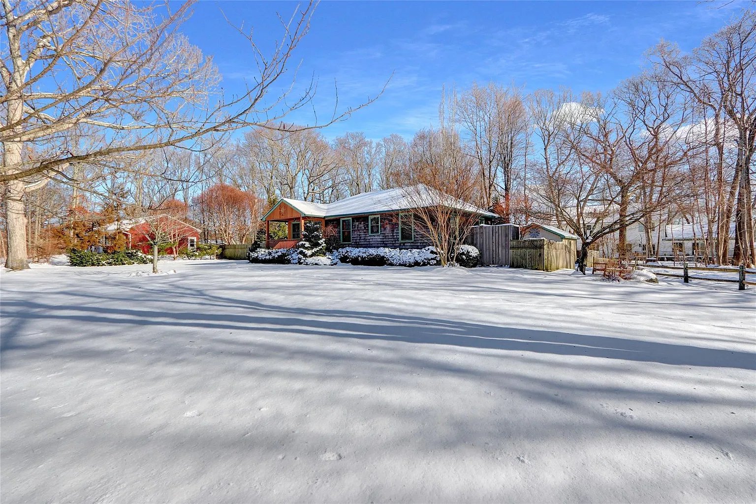 2677 River Road