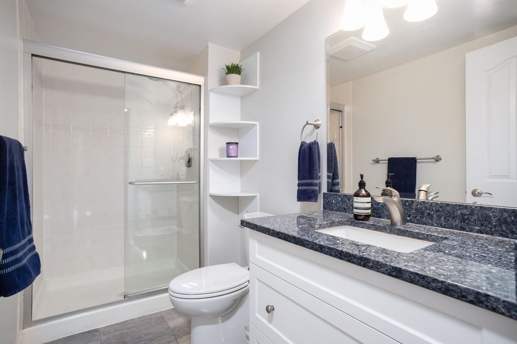 1245 Quayside Dr, #1805