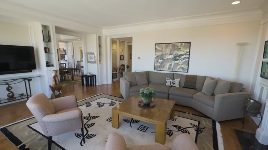 1410 N State 27b