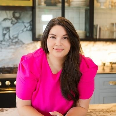 Julia Guajardo Houston, TX Real Estate Agent Headshot