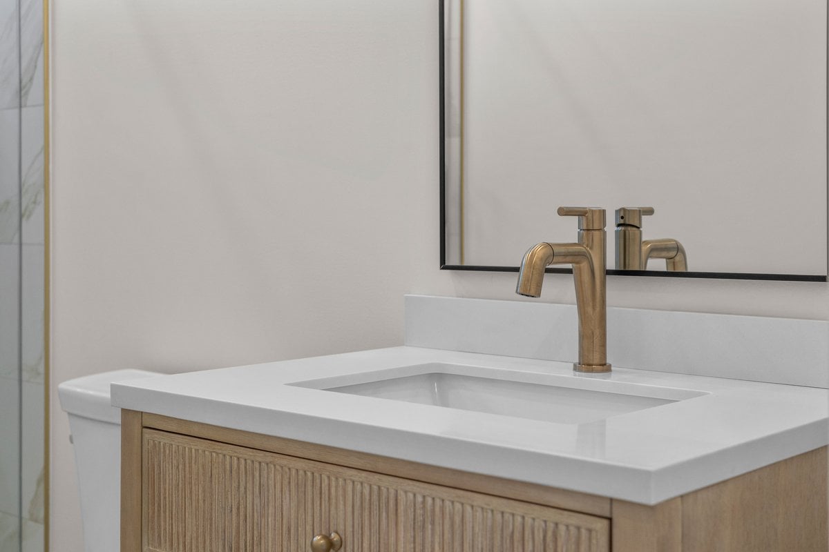 Welcome to River's Edge