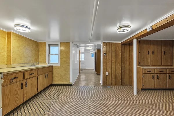 447 Stockholm Street