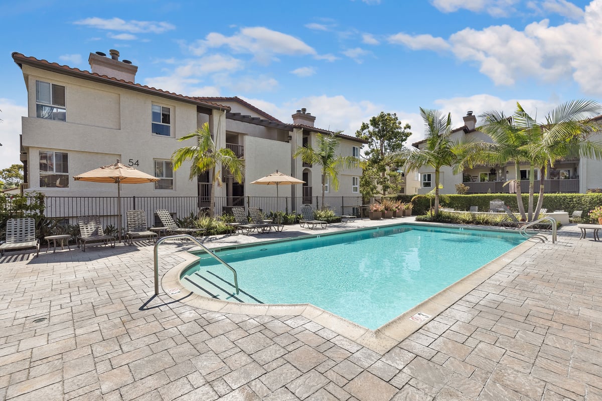10 Corniche Drive D