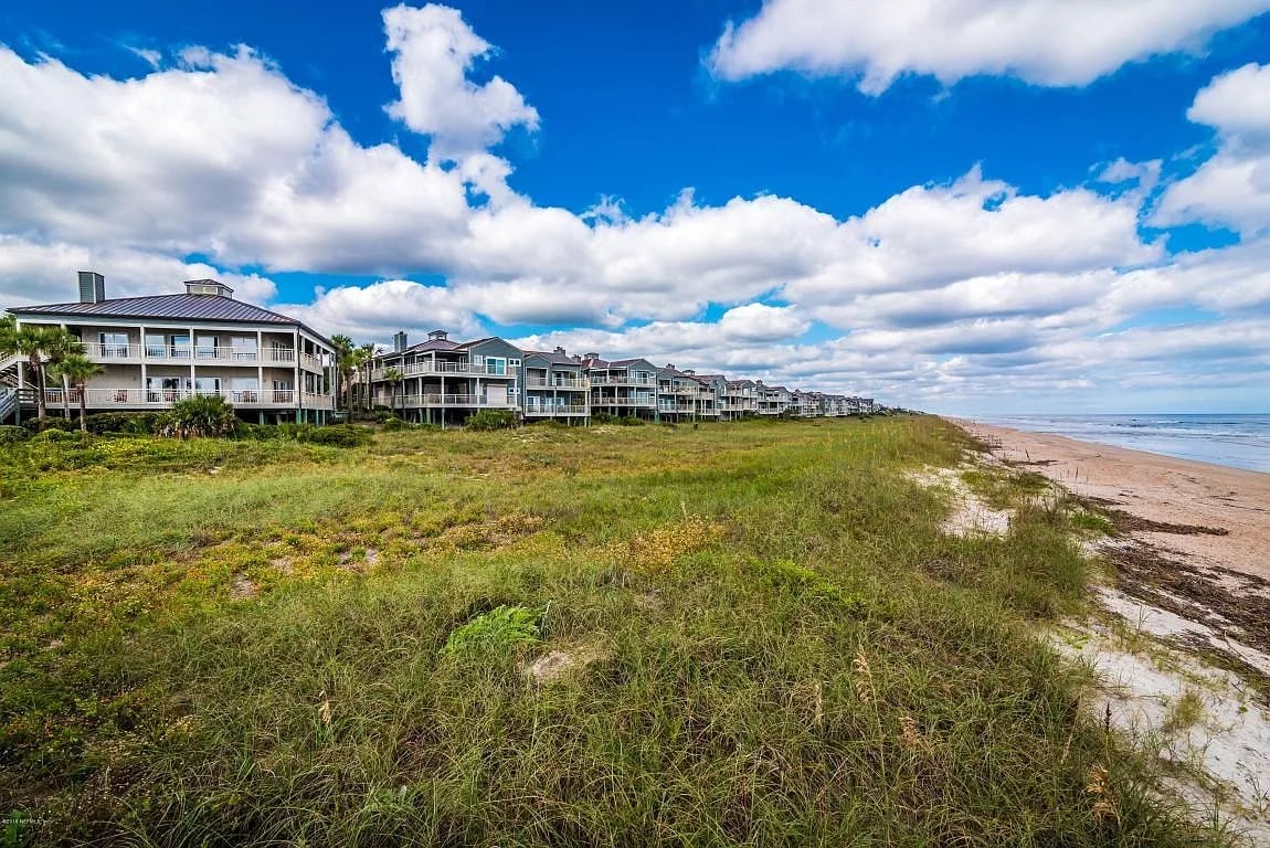 186 Sea Hammock Way