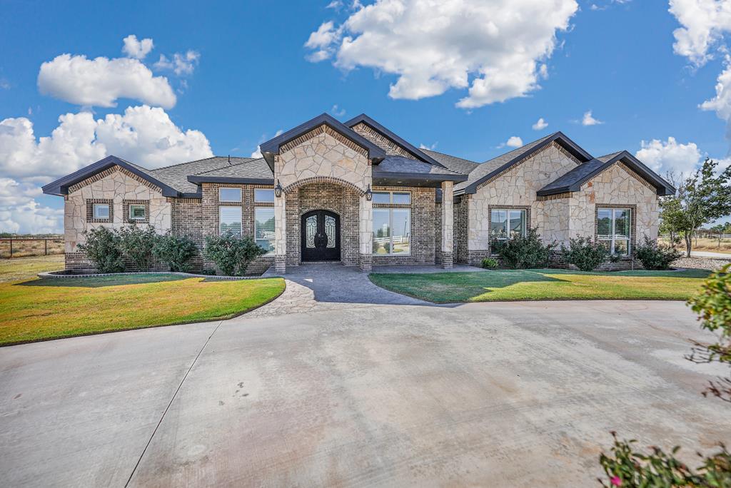 7704 W County Rd 52A
