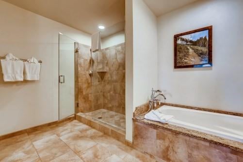 42 Snowflake Dr, #413