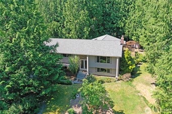 8184 NE Blakely Heights Drive