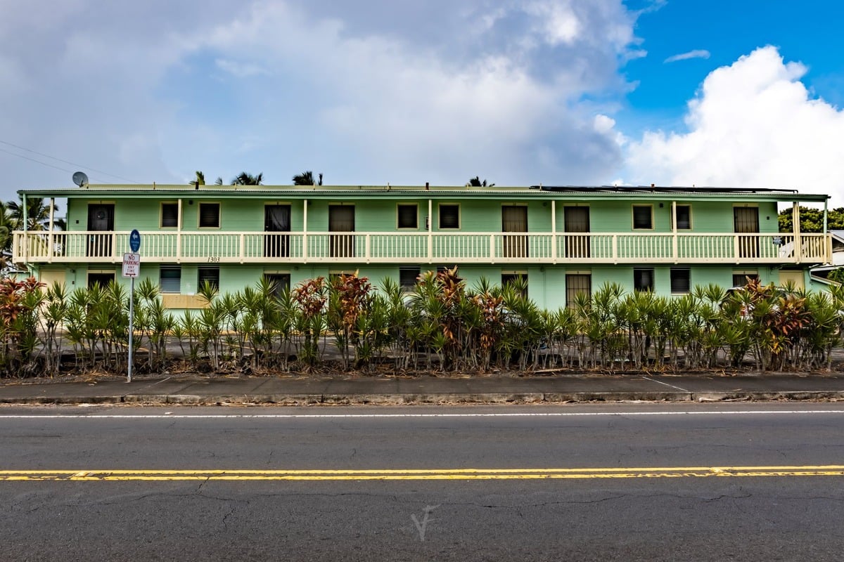 Plumeria Apartments