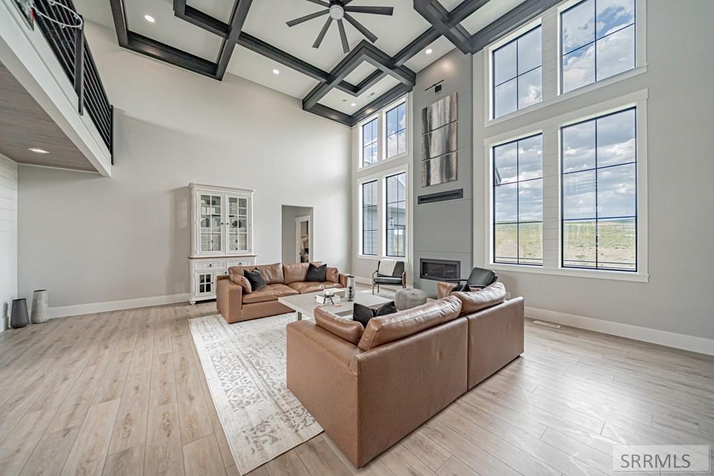 77553 Packbridge Lane