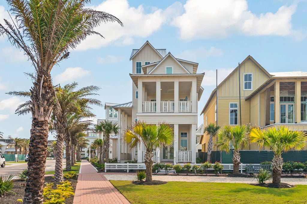 Starfish Drive ~ Custom Residence 
