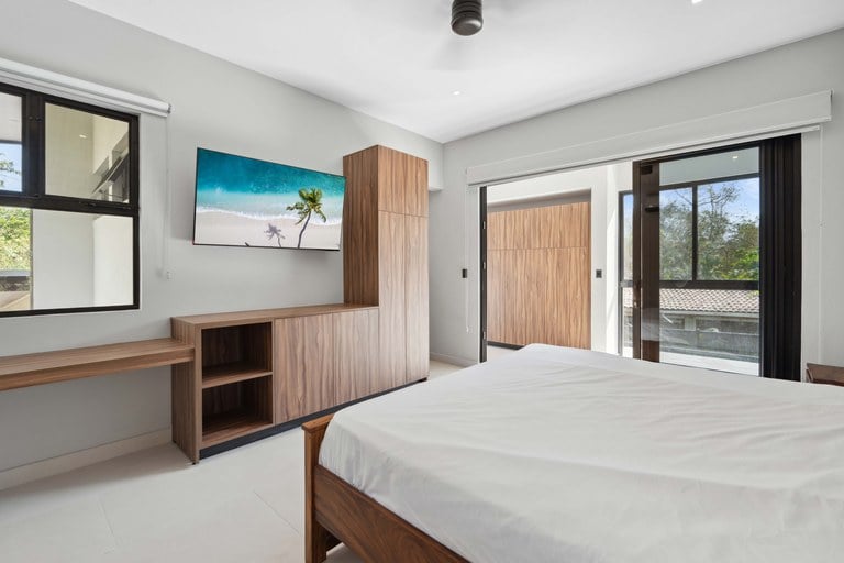A luxury home that epitomizes coastal elegance