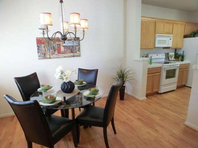 250 Santa Fe Terrace #319