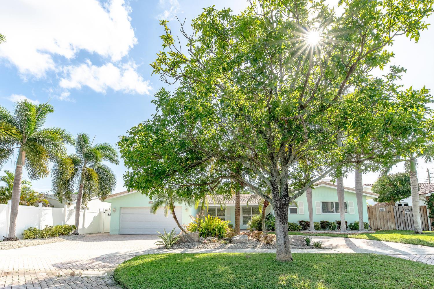 6420 NE 21st Rd