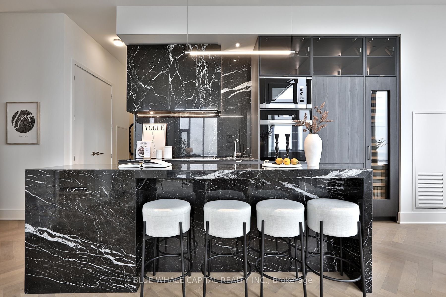 11 YORKVILLE PENTHOUSE 