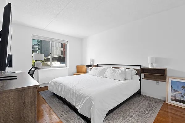 555 West 23rd Street #N4J