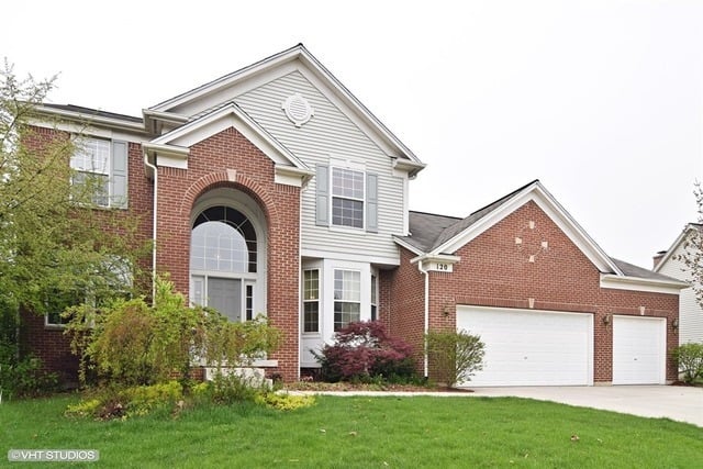 120 Rosewood DR