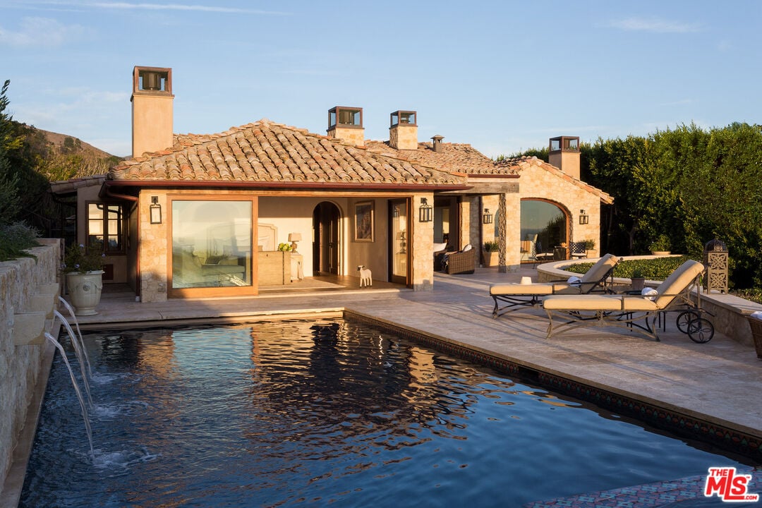 Aurex Estate, Blue Dane Ln, 90265