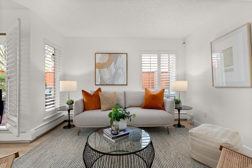 1550 Chesterfield Ave, #107