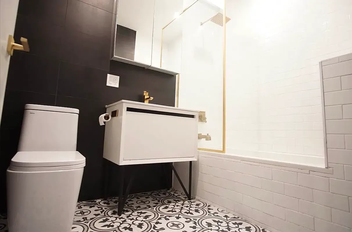 184 Suydam St 2R