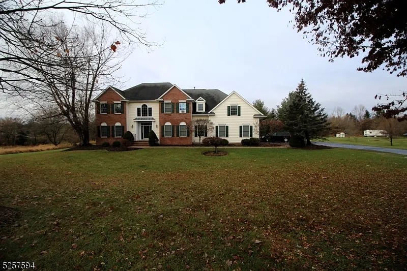 4 Hope Ct