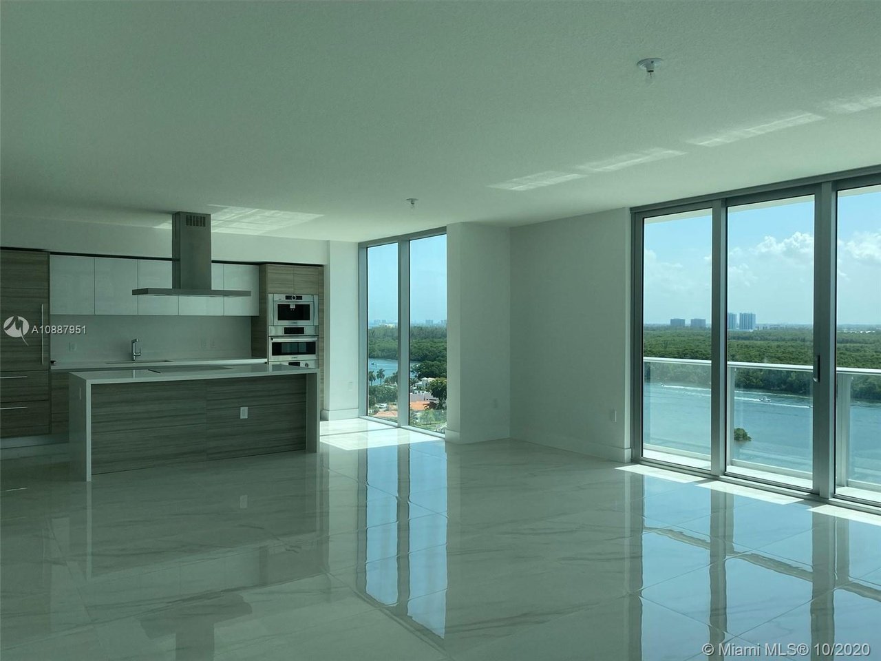 330 Sunny Isles Blvd #1601