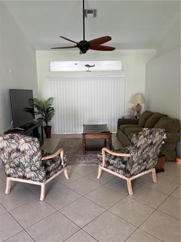 838 Charlemagne Blvd