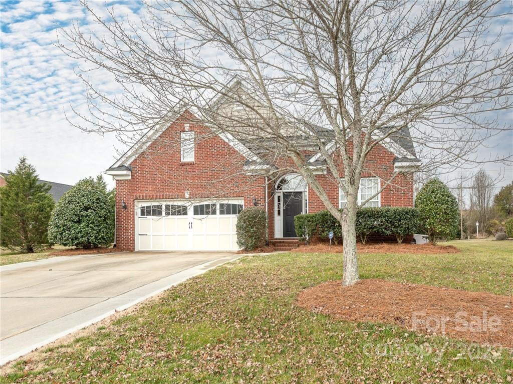 2704 Occaneechi Ct