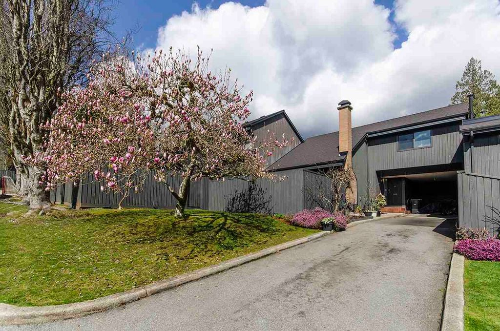 4001 Mt Seymour Pkwy, #112
