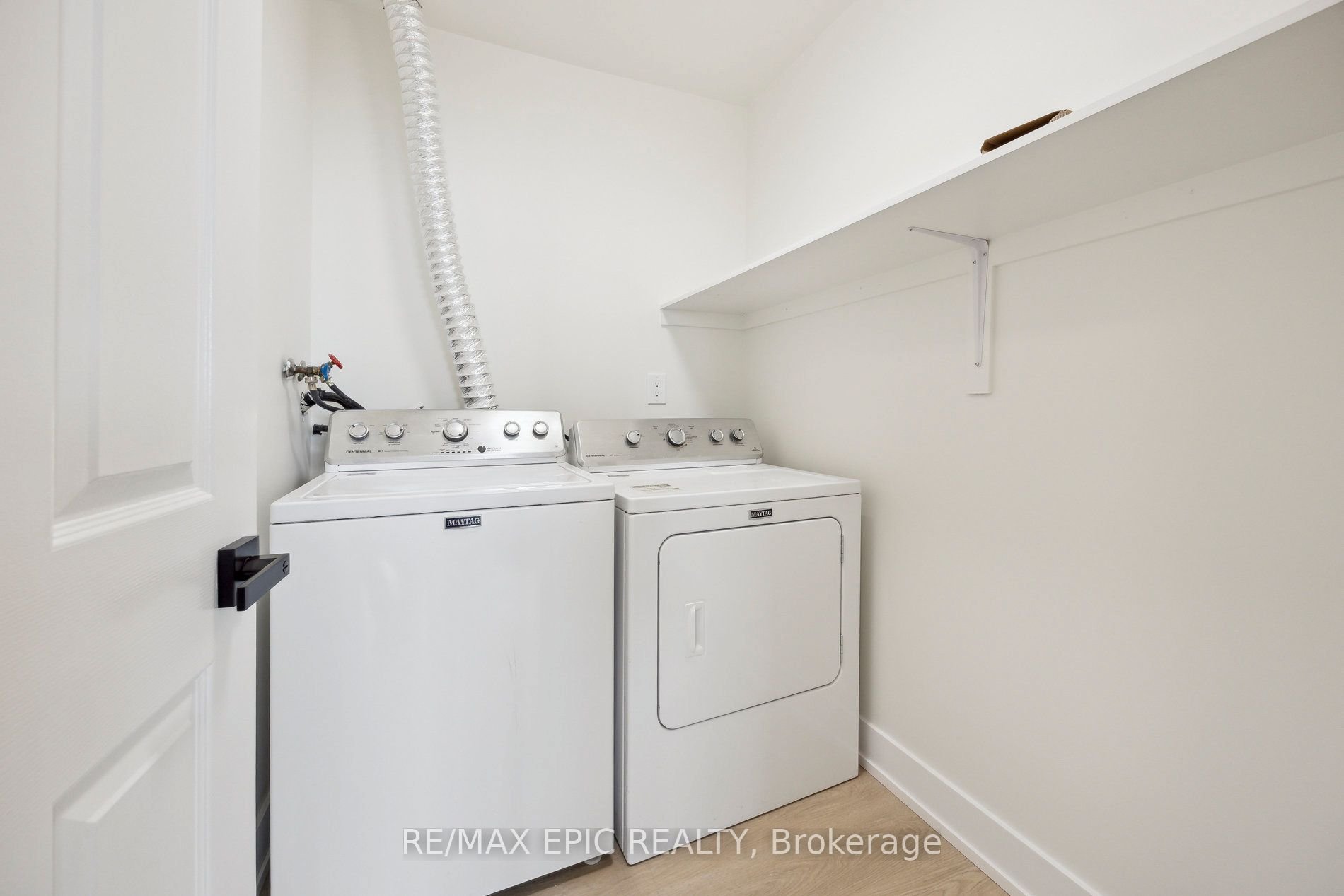 WEDGEWOOD GROVE PENTHOUSE
