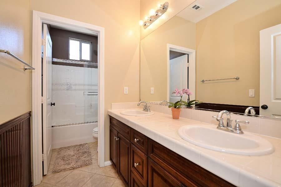 1714 Picket Fence Dr