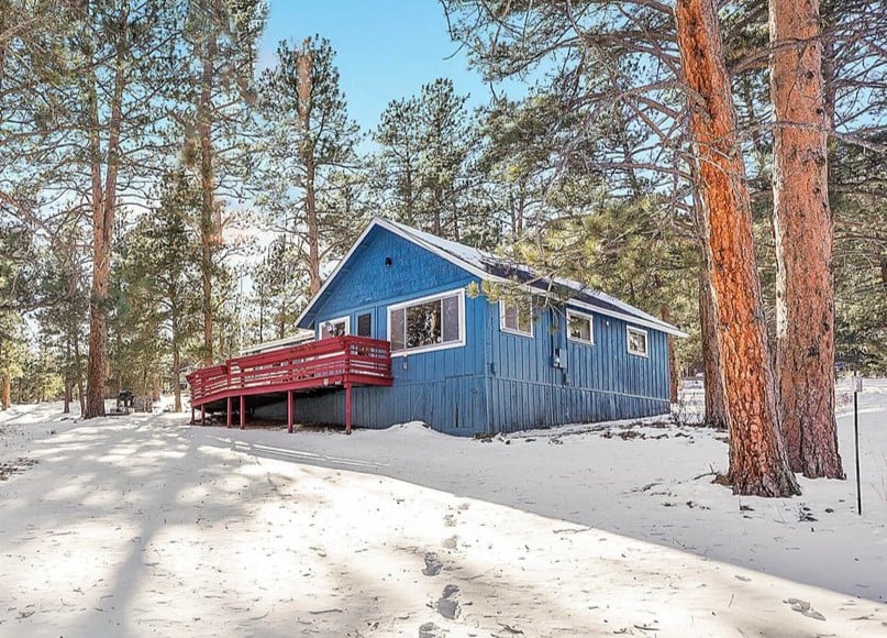 661 Chapin Lane