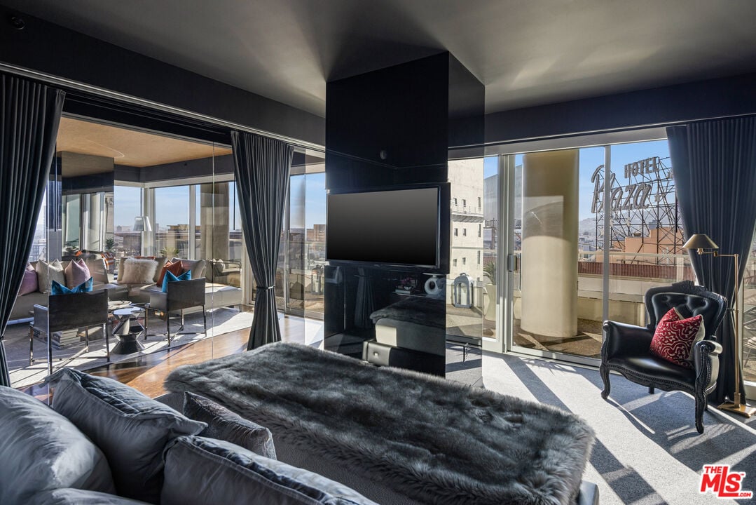 6250 Hollywood Blvd, #14H