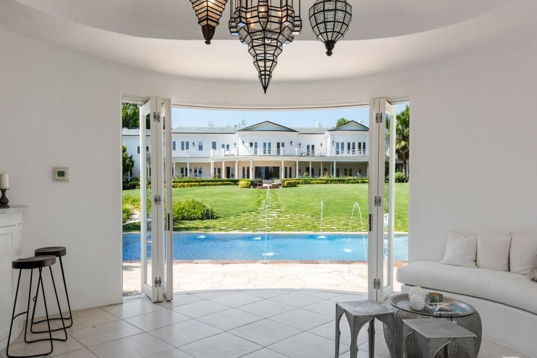 Infinity Opulent