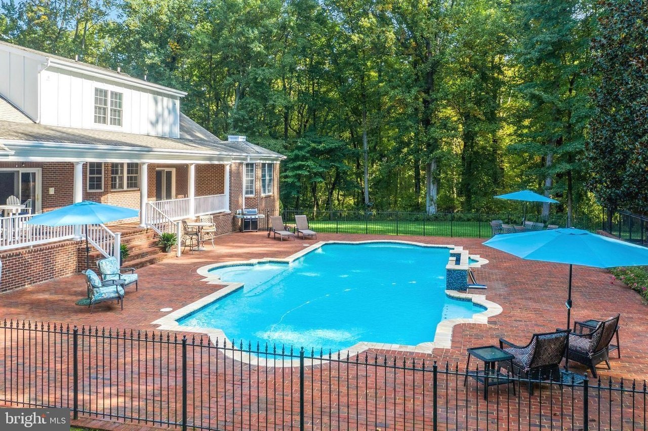 1101 Captain Bell Ct