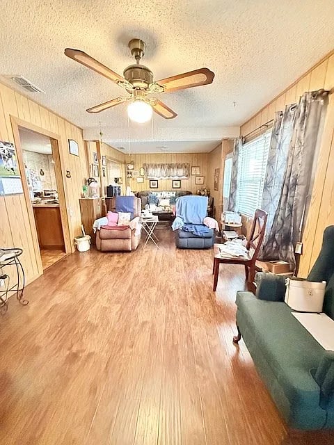 805 NW 5th St