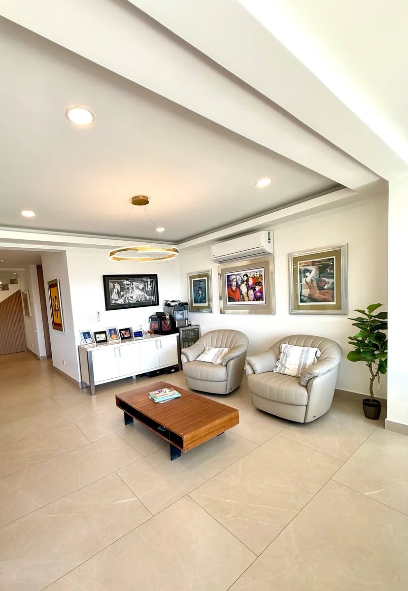 Smart View Townhouse, Escazu, San Jose