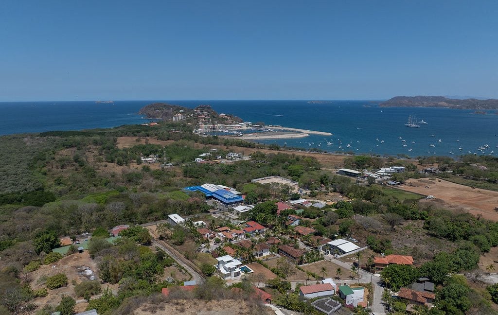 Luxury Ocean-View Home in Altos de Flamingo2