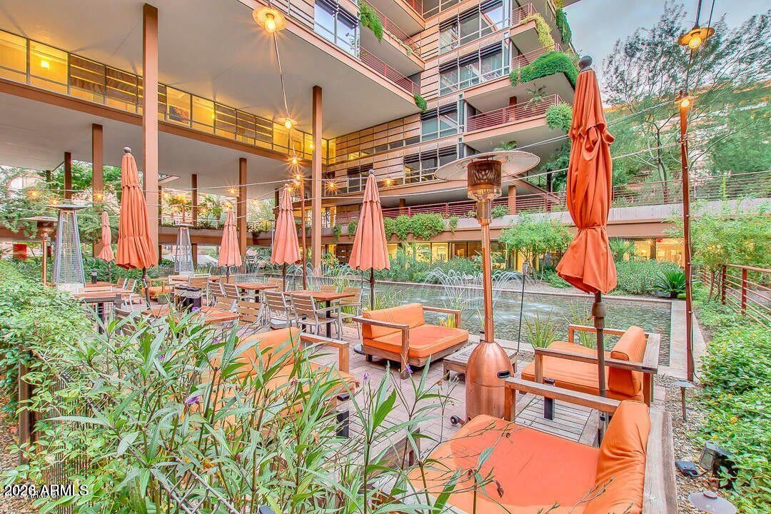 7117 E Rancho Vista Dr, #5001