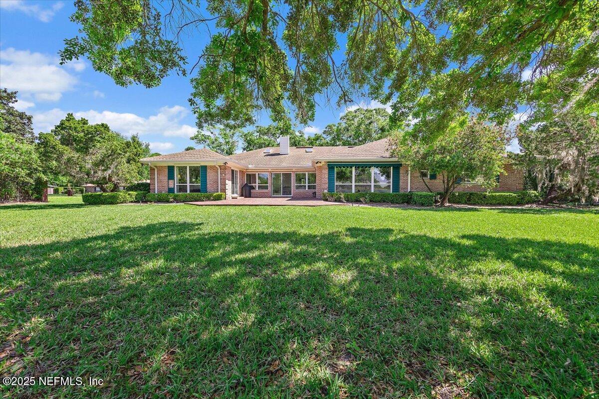 7812 Hunters Grove Rd
