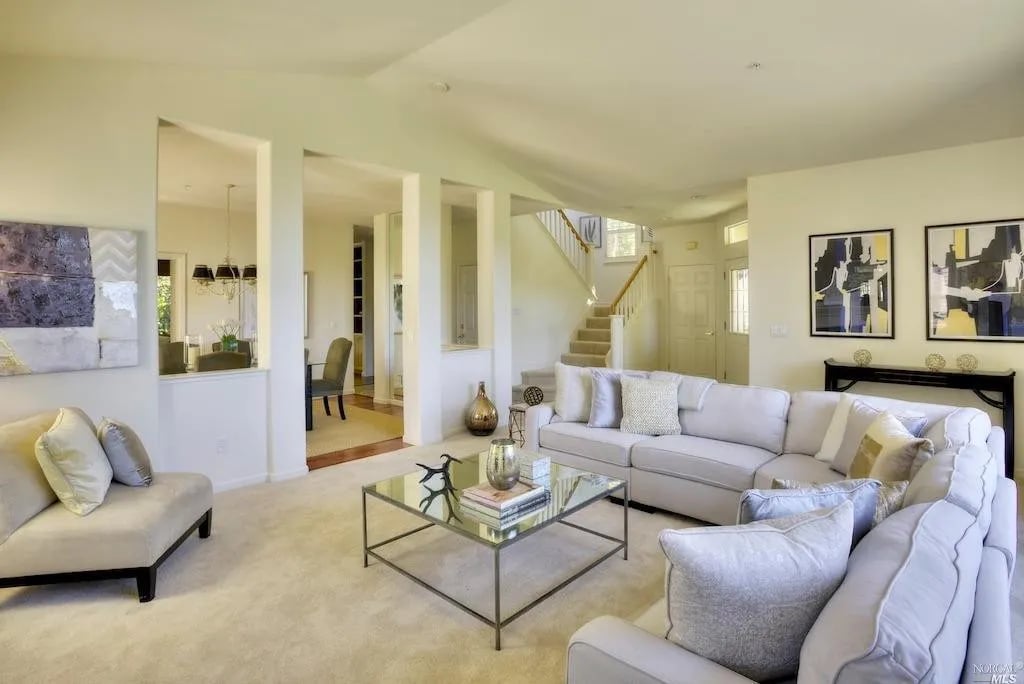 3 Ridge Ct