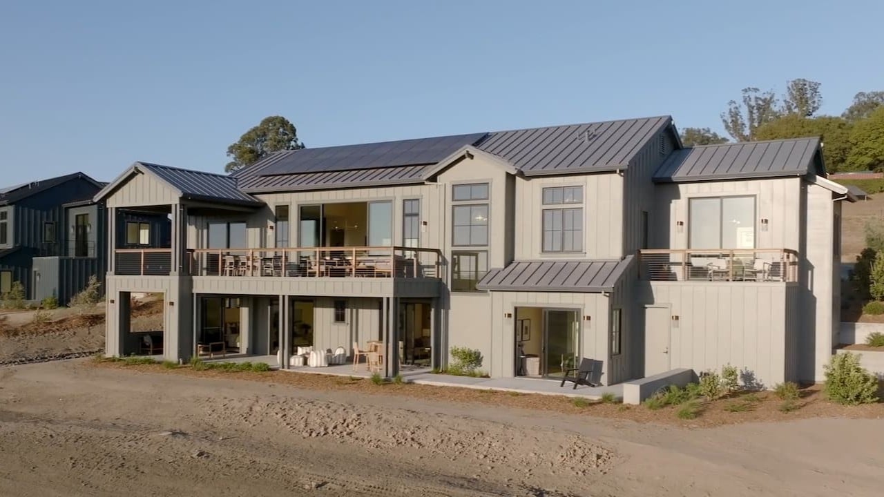 2055 Live Oak Farm Lane, Petaluma