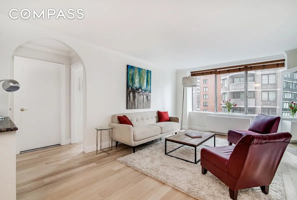 61 W 62nd St #12G