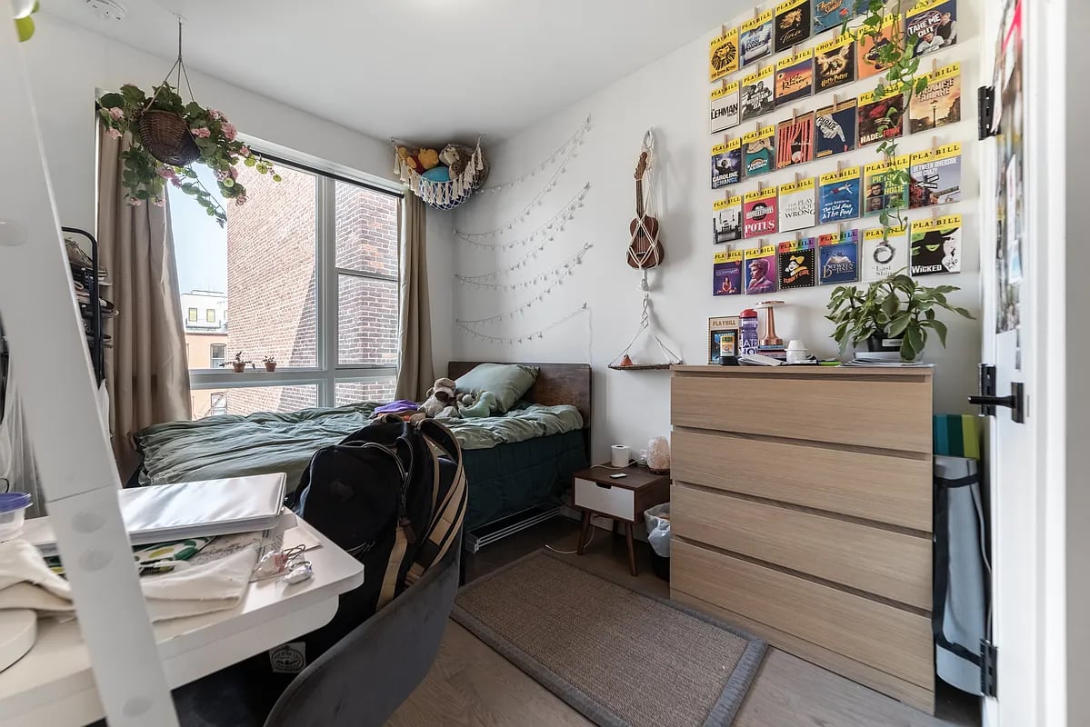 254 East 28th Street 3C