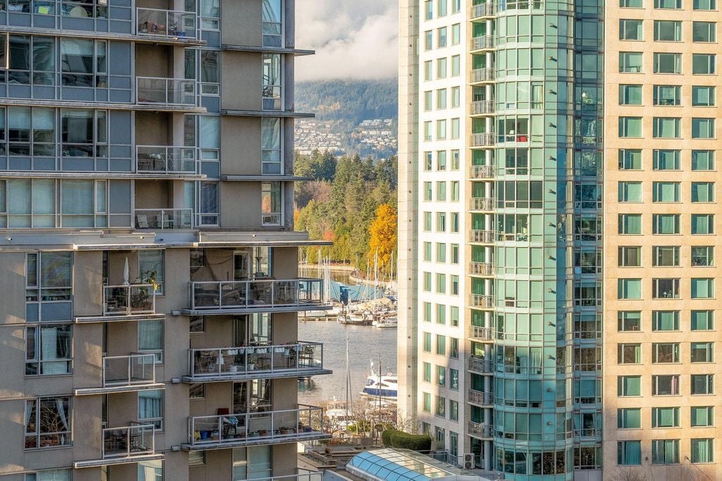 1205 W Hastings St, #1105