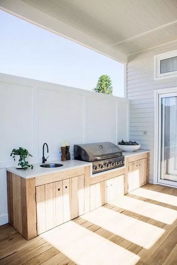 The California Outdoor Kitchen