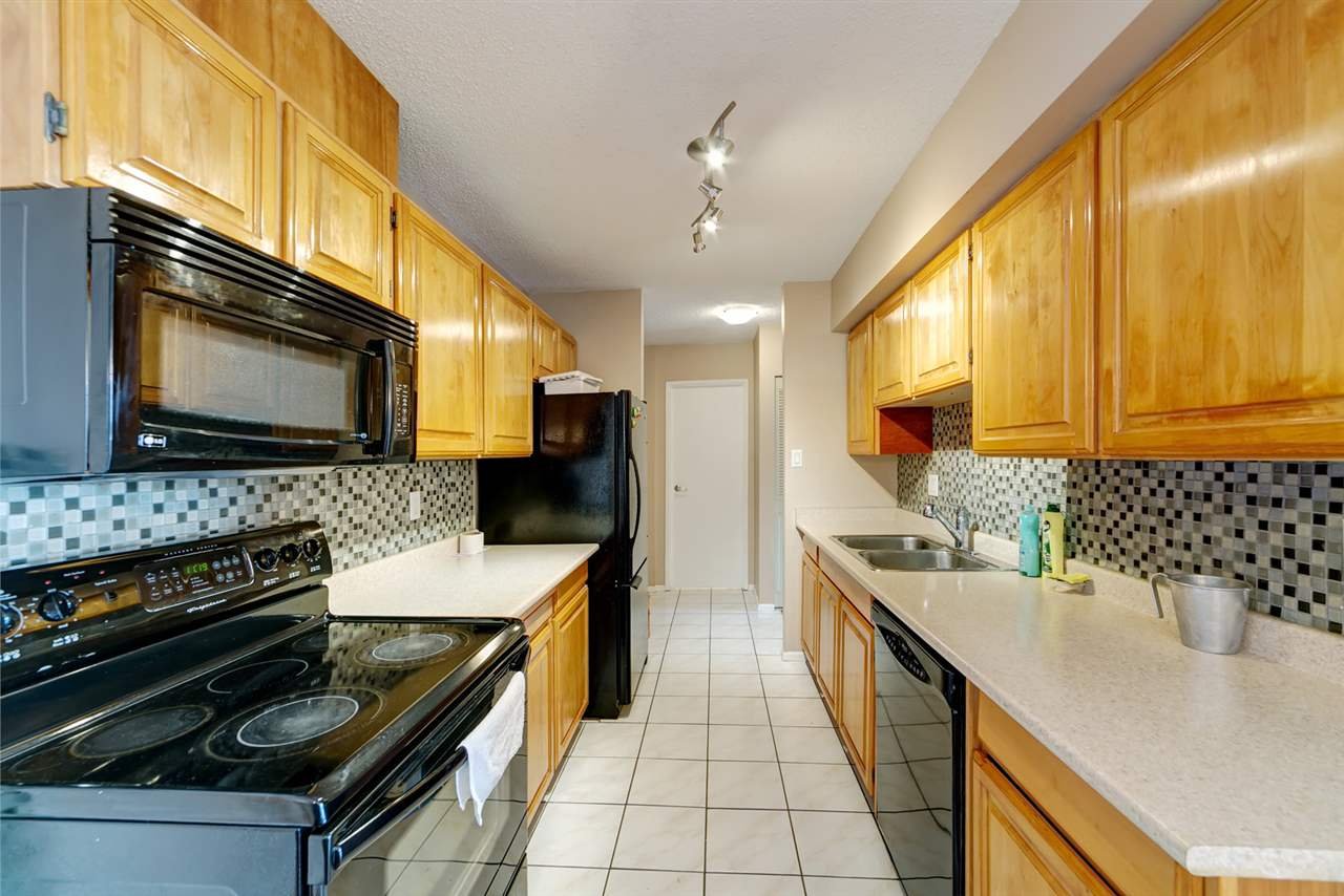 1402-7235 Salisbury Ave