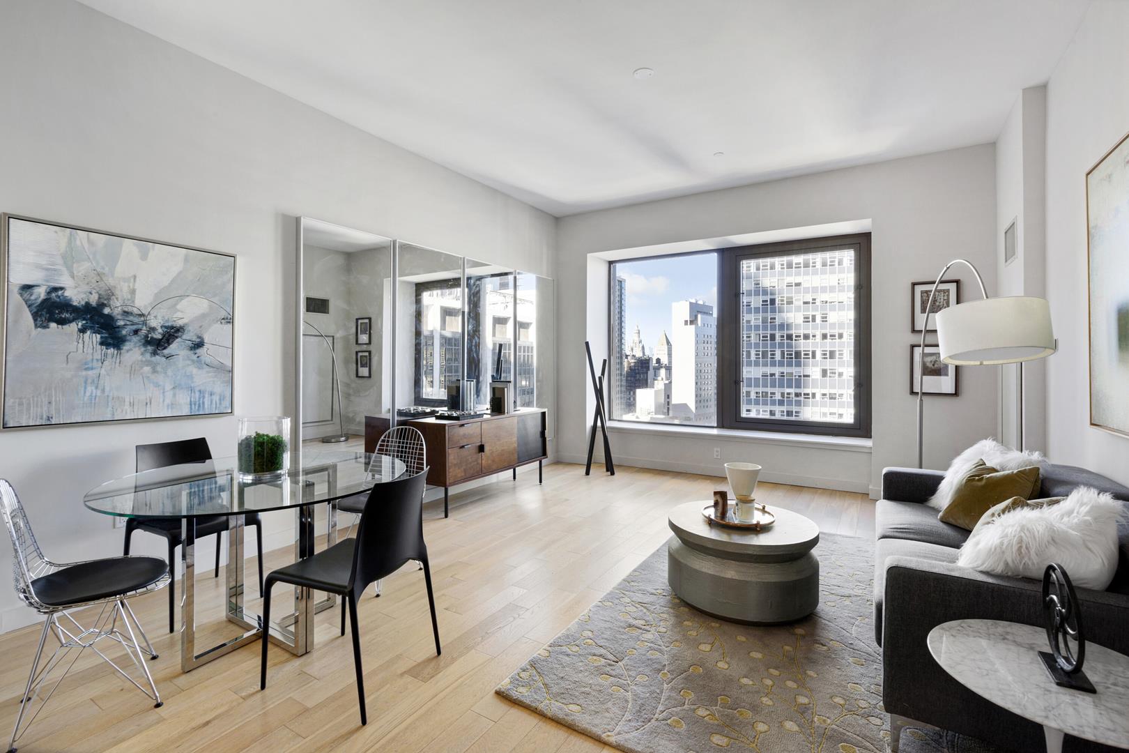 75 Wall Street, Apt 22-NN